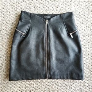 Topshop Mini Faux Leather Zipper Skirt